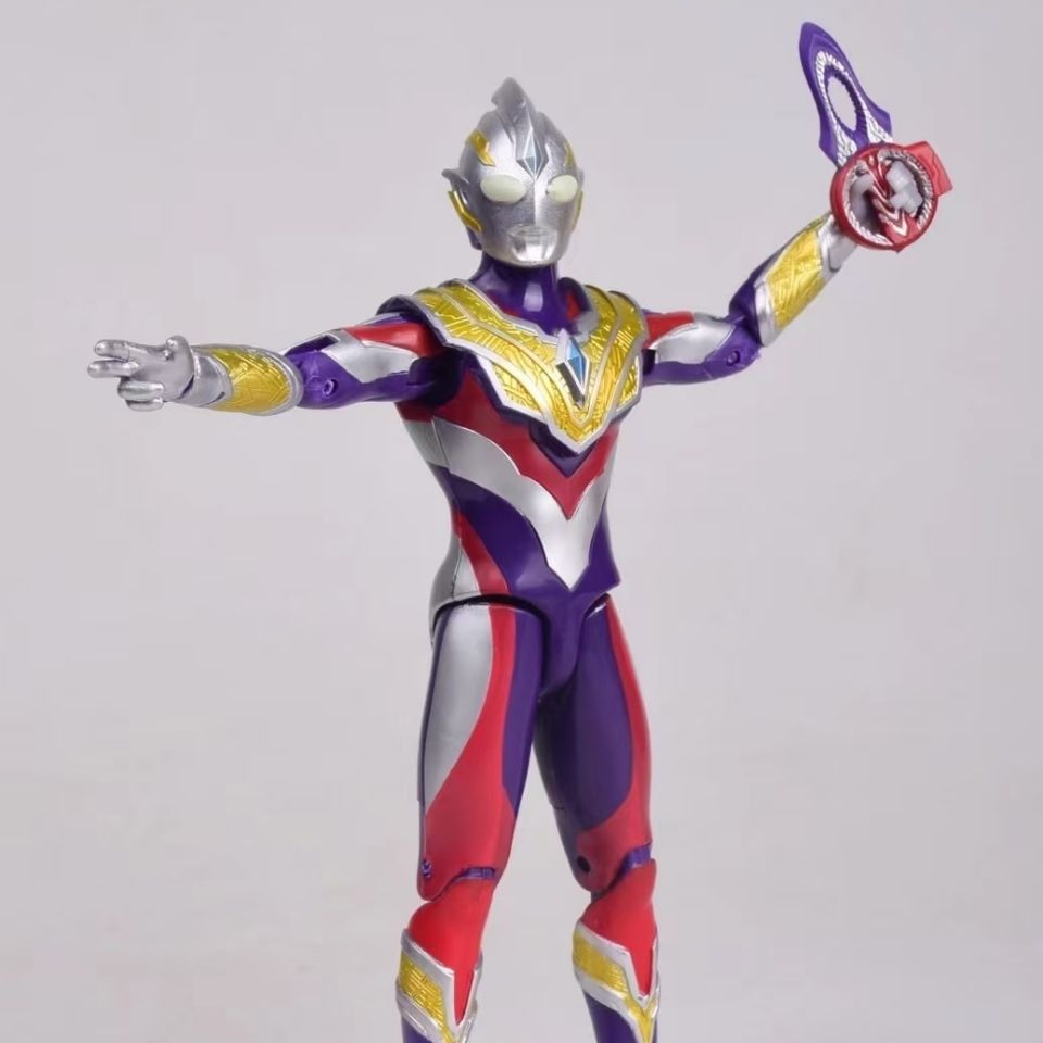 奥特曼关节可动特利迦超可动人偶act黄金赛罗贝利亚奥特曼生日礼物