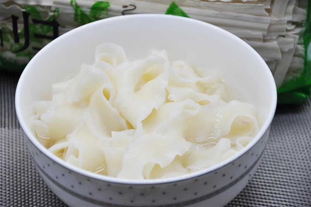 山东刀削面5斤山东宽面条花边面条花边刀削面果蔬面卷面刀削面5斤25斤