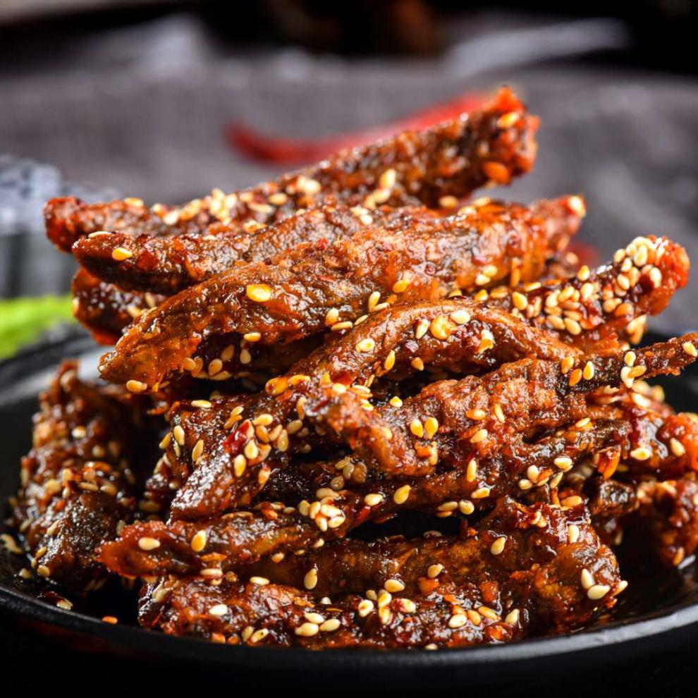 三只松鼠蜀香牛肉100g袋香辣味牛肉干独立包装零食三只松鼠蜀香牛肉