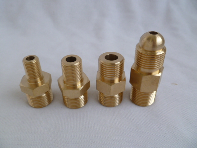 氧气 氮气减压阀转接头 钢瓶转接头,氧气表转接头 双外丝g5/8 内g5/8