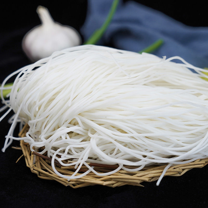 500g云南鲜饵丝饵块粑粑耳丝烧耳块米线蒸煮方便宽饵丝真空装腾冲特产