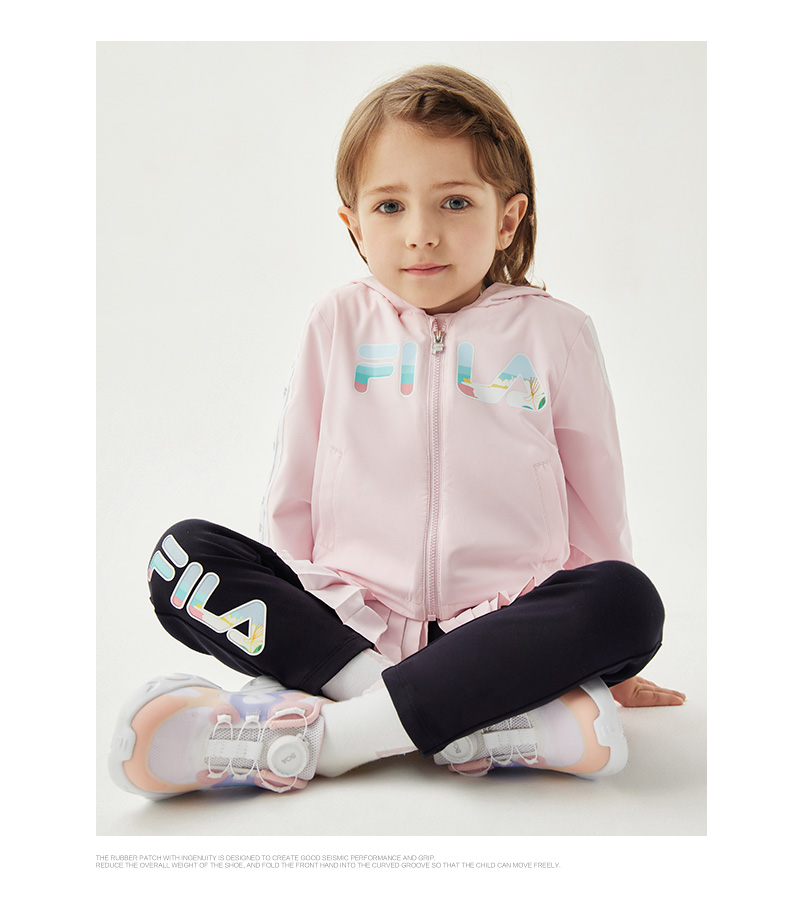 fila斐乐童装女童梭织外套2021秋季新款小童休闲洋气时尚连帽上衣fila