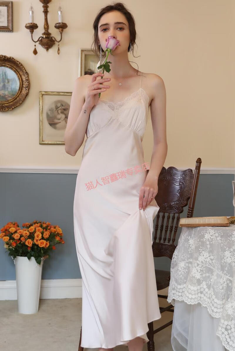 猫人软腻亲肤真丝法式吊带睡裙女夏季冰丝性感缎面长裙长款夏宫廷风