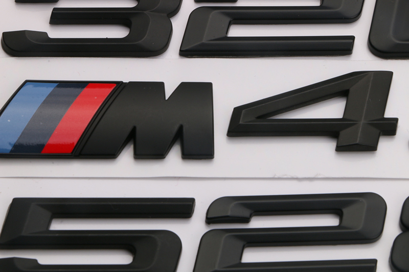 宝马黑色字标车标 宝马1系2系3系4系5系6系7系x1x3x4x5x6黑色车标 gt