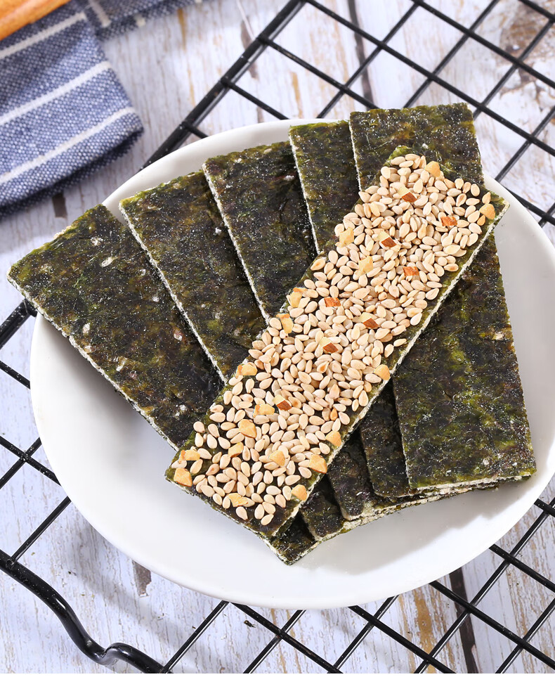 夹心海苔脆袋装芝麻巴旦木海苔夹心脆大片大包装海味零食即食巴旦木