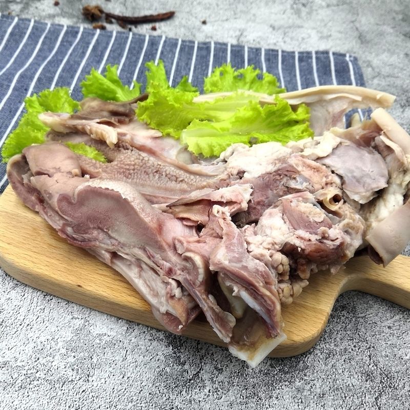 生羊头带皮整个新鲜熟羊头肉内蒙古羊脑羊蹄 熟羊头肉四斤【图片 价格