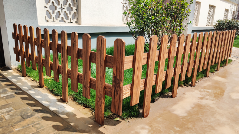 护栏围栏室外花园草坪防腐木栏杆护栏围栏栅栏小篱笆院子装饰庭院隔断