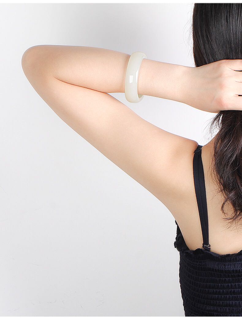 新疆和田玉手镯天然玉石a货贵妃玉镯少女妈妈款镯55cm圆条款