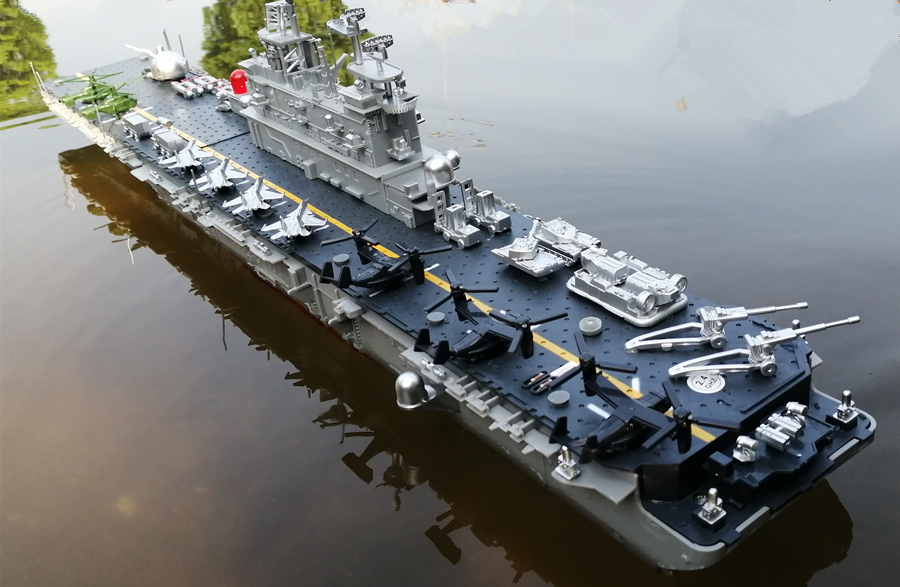 遥控军舰玩转遥控军舰模型轮船电动航空母舰礼品军事玩具加礼儿童玩具