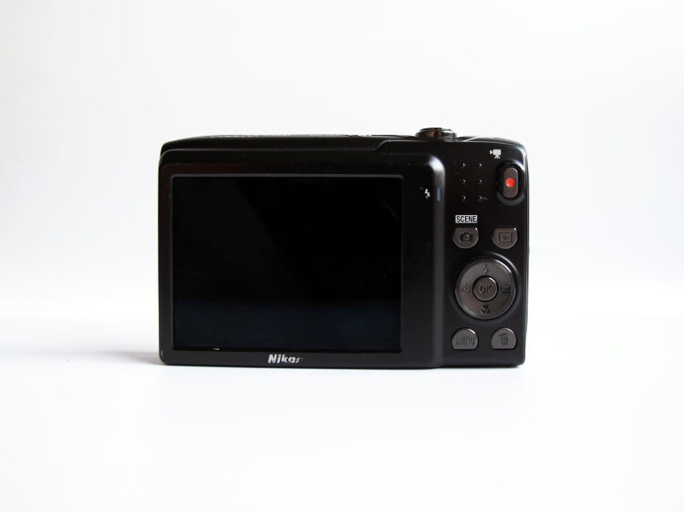 nikon/尼康 coolpix s3100二手相机1400万轻薄卡片家用照相机 s2800