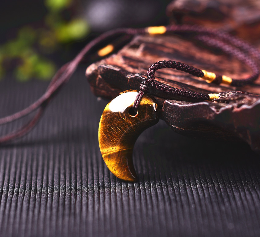 昂比熊新品红黑玛瑙勾玉吊坠男女款项链太极阴阳鱼挂坠饰品黑曜石