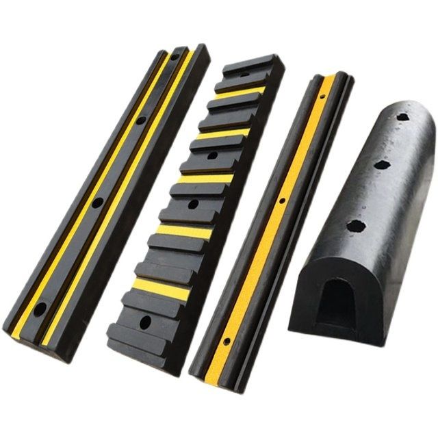 橡胶防撞条物流园卸货平台防撞块d型码头护舷sa墙面保护垫缓冲 990*