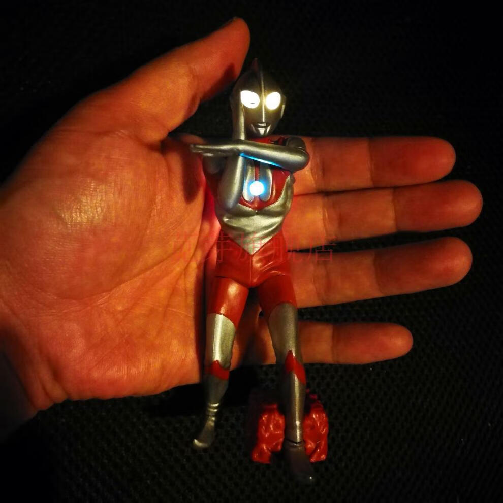 迪迦奥特曼发光人偶扭蛋摆件 银河 捷德 赛罗 雷欧 盖亚 pb限定 欧布