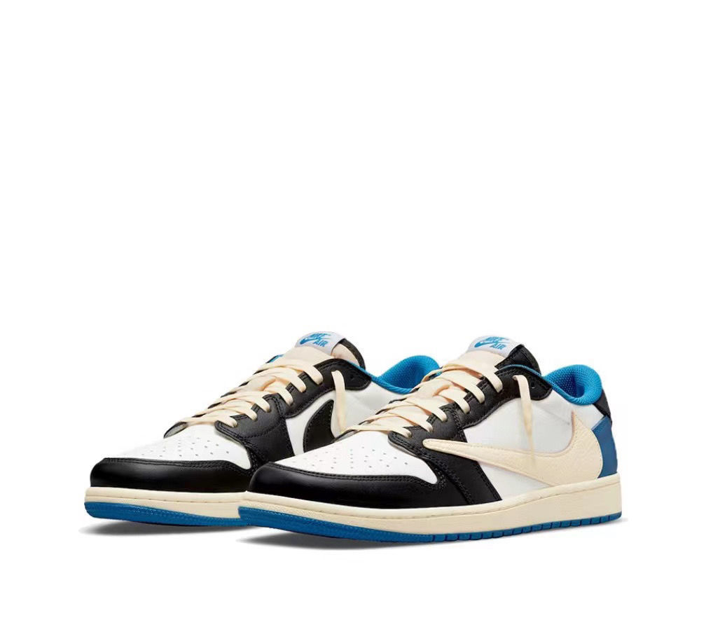 版本藤原浩鬼脸三方联名低帮鞋男女板鞋运动鞋aj1低帮倒钩白蓝纯原39