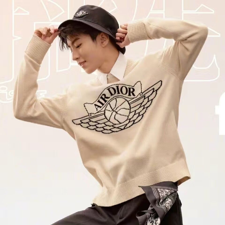 风开瑶(fengkaiyao)王俊凯同款毛衣圆领球形飞翅创意印花长袖针织衫