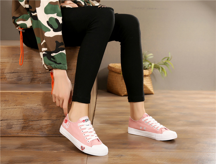 女生帆布鞋女孩平底鞋甜美大童少女子女春韩版潮板鞋青少年中学生球鞋