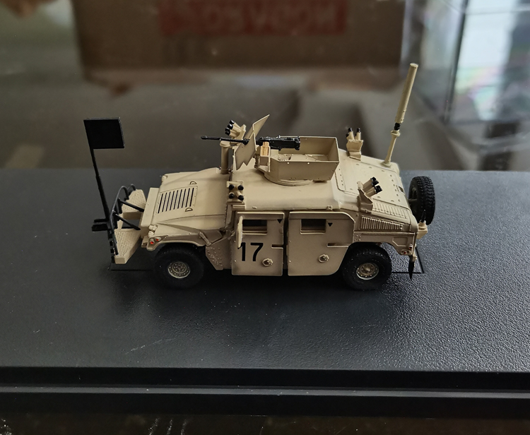 美国m1114悍马 frag5装甲全面升级全新车身设计 成品模型 12号车