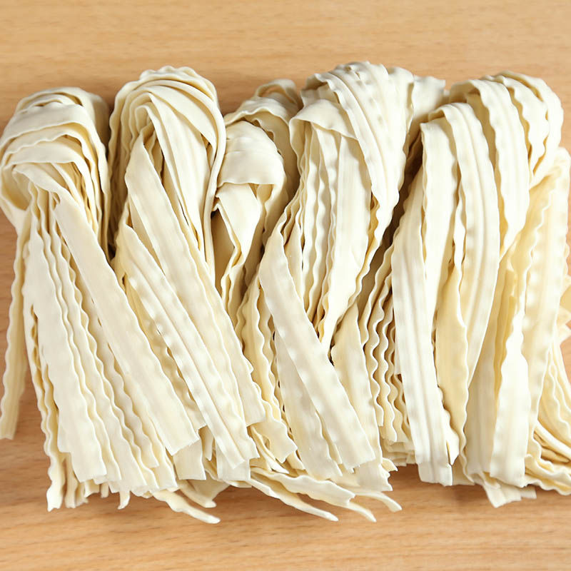 三个樱桃刀削面宽挂面油泼面炸酱面全麦拌面大碗宽面条鲜面条 3袋