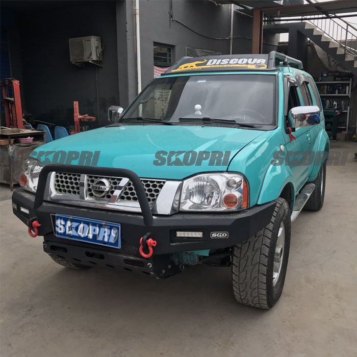 帕拉丁前杠改装 帕拉丁前杠 竞技杠 前护杠 前保险杠 带绞盘托架 铝镁