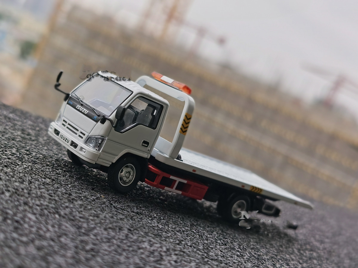 平板救援拖车isuzuelf五十铃清障拖车厢式货车164汽车模型清障车黄色