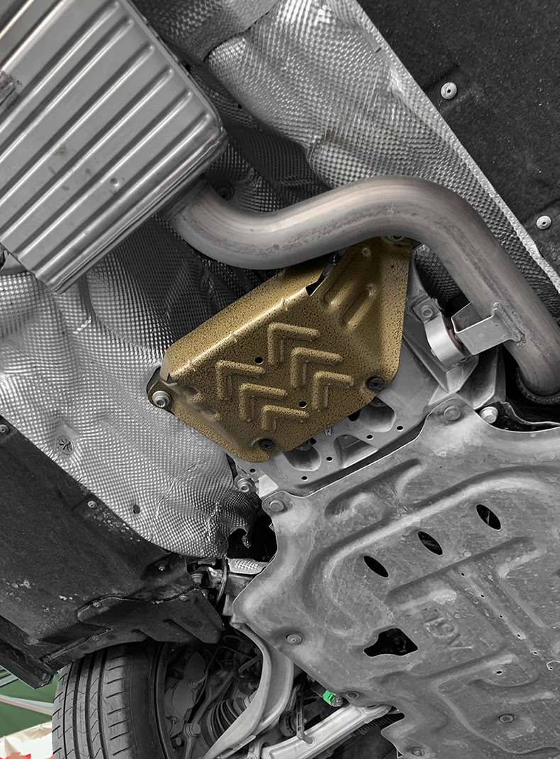 适用19-2021款奥迪a6l底盘护板c8改装发动机下护板线路保护板新款