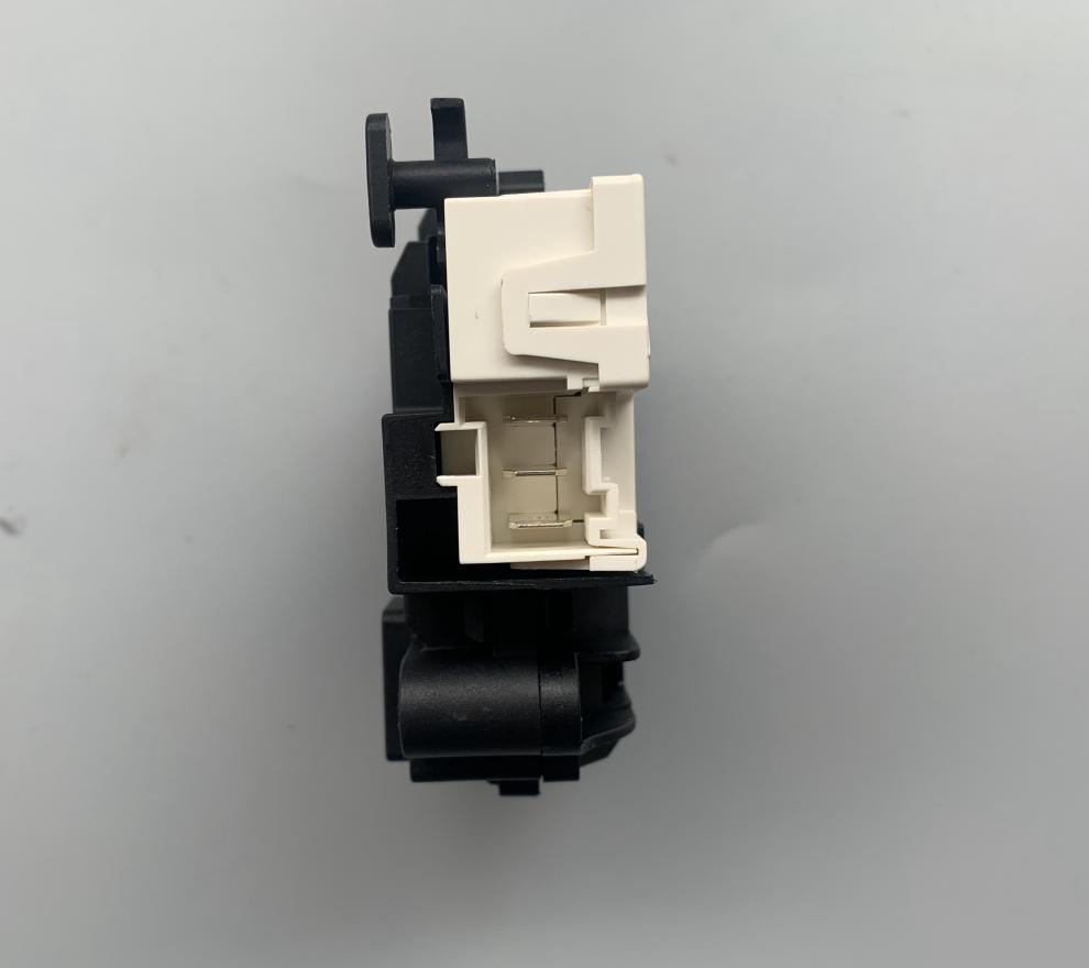 三洋滚筒洗衣机门锁dg-f90322bs/f80322bg/f80322big/f80366bcix 二年