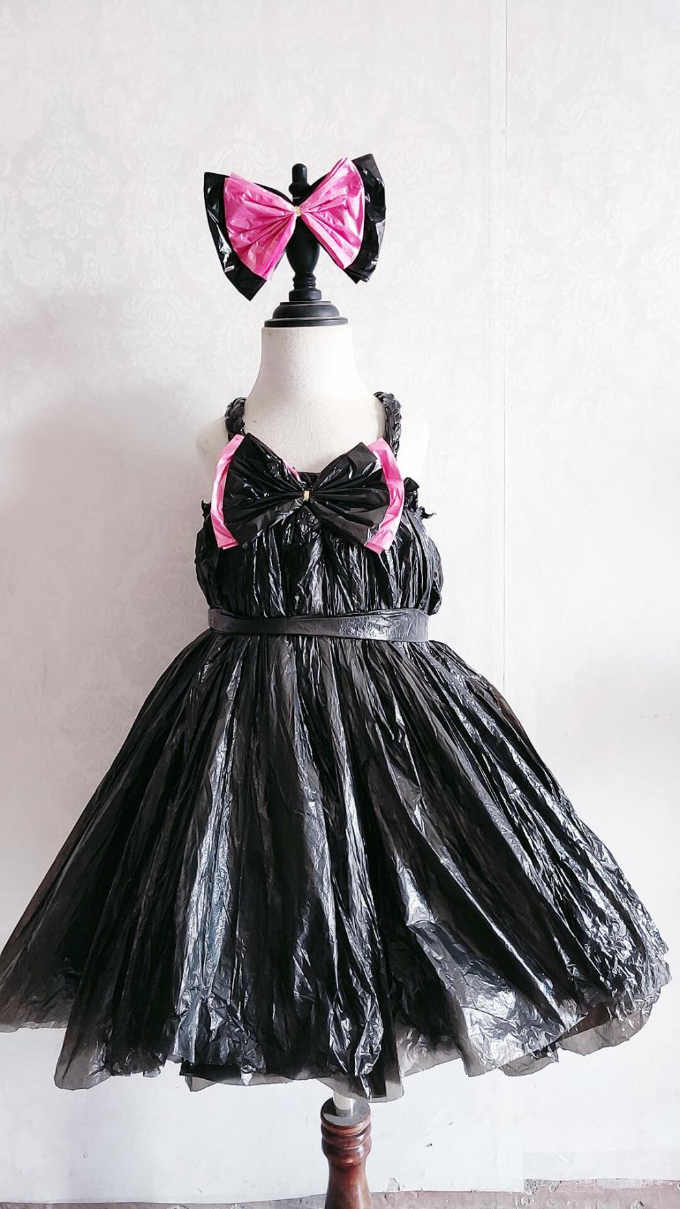 环保时装秀女孩女童塑料袋环保走秀演出服装亲子手工环保作业儿童蓬蓬