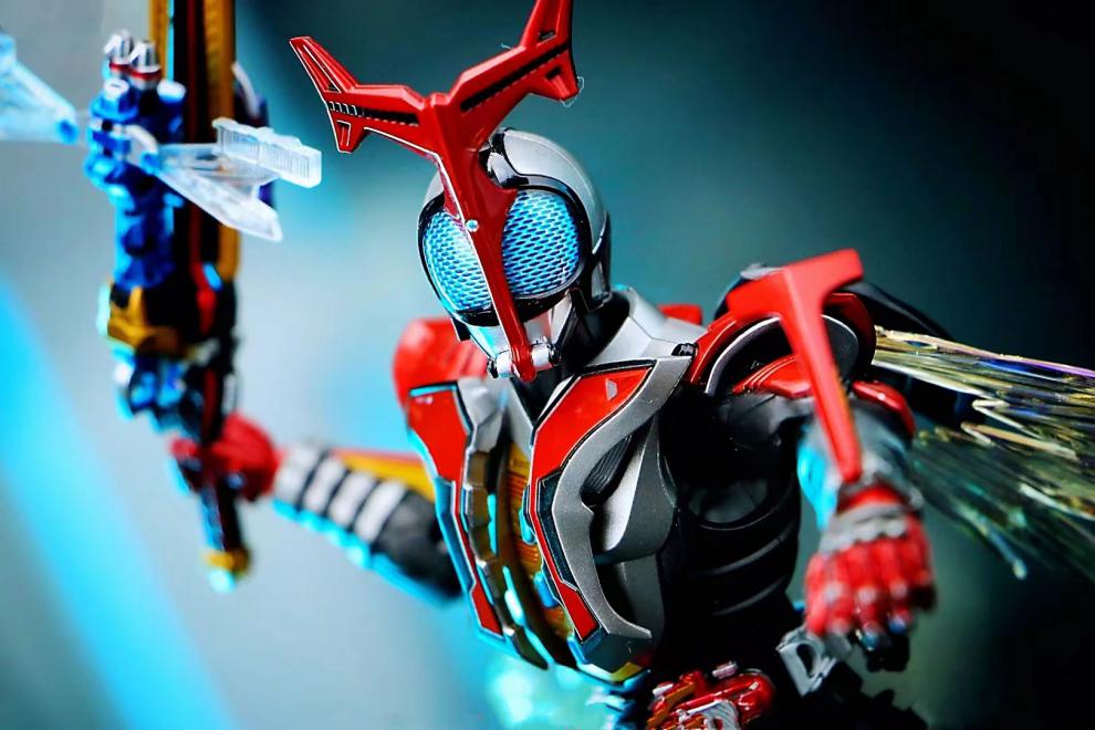 万代(bandai)真骨雕甲斗kabuto假面骑士甲斗王骑士形态可动模型玩具