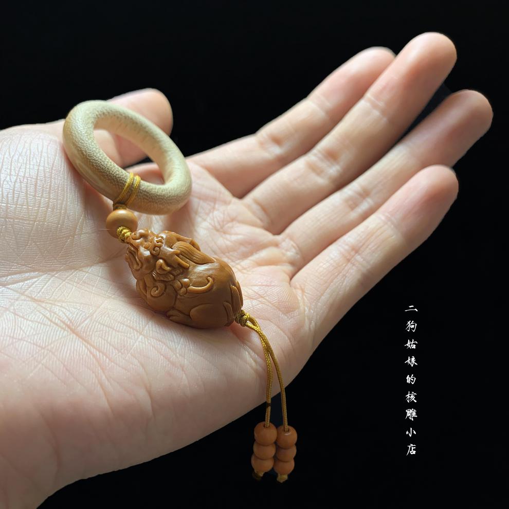 湘歌 橄榄核雕貔貅指尖小手捻竹环手把件核雕男女文玩吊坠单籽单粒 蒙