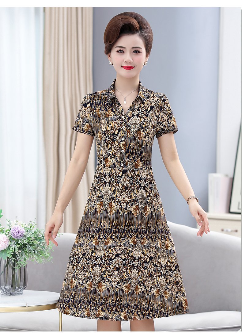中老年人连衣裙女夏装有口袋的新款中老年50岁穿的时尚有妈妈裙子中年
