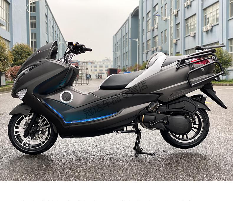 定制五羊款式t3巡洋舰款式摩托车大踏板大绵羊款式旅行车国四电喷摩托