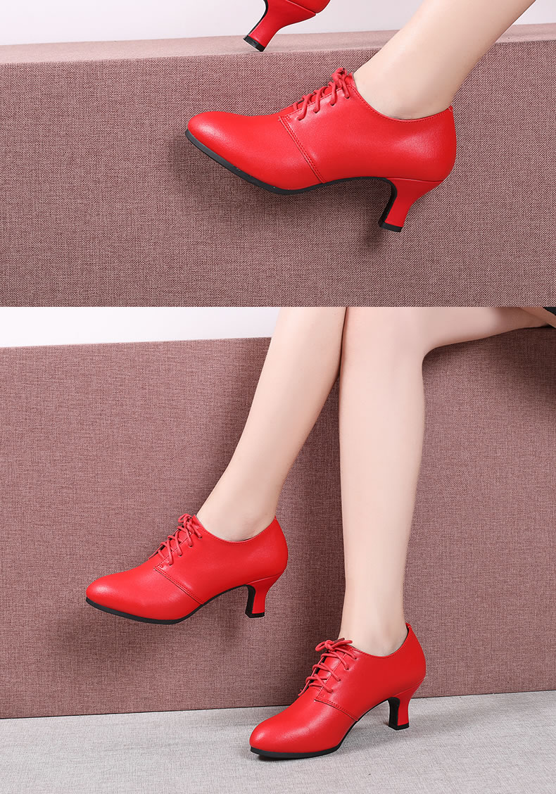 真皮广场舞鞋女成人四季中高跟舞蹈鞋软底广场舞鞋子拉丁跳舞女鞋微绒