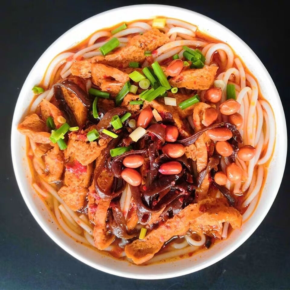 正宗邵阳粗米粉早餐小吃湘粉世木耳豆腐粗粉免煮鲜粉湖南米粉木耳豆腐