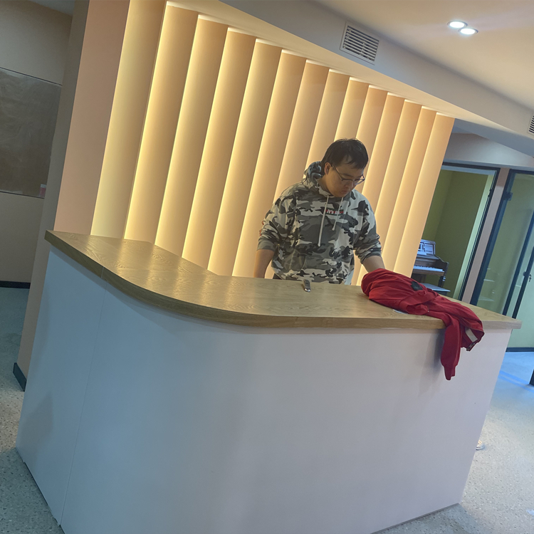 轻奢服装奶茶女装店l型吧台收银台桌美容院小型店铺前台接待柜台 圆弧