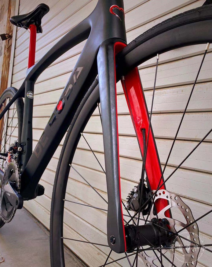 德罗莎公路车意大利derosa idol碳纤维 全内走油压碟刹22速 derosa