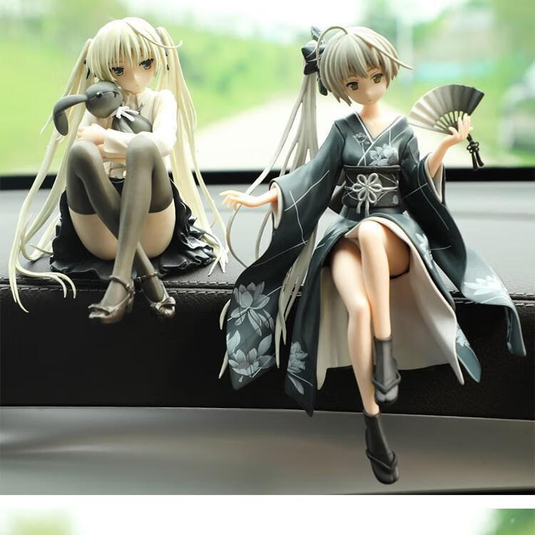 创意汽车摆件个性可爱卡通动漫穹妹抱熊美少女车载中控台装饰抱熊穹妹