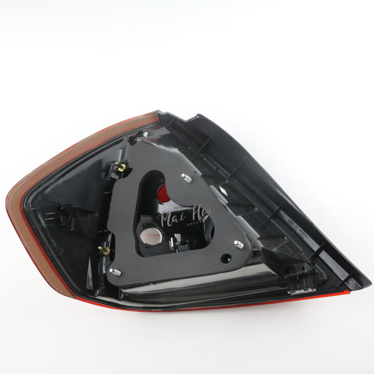 0515款颐达后尾灯半总成颐达三厢后大灯后刹车灯倒车灯壳普通精品0815