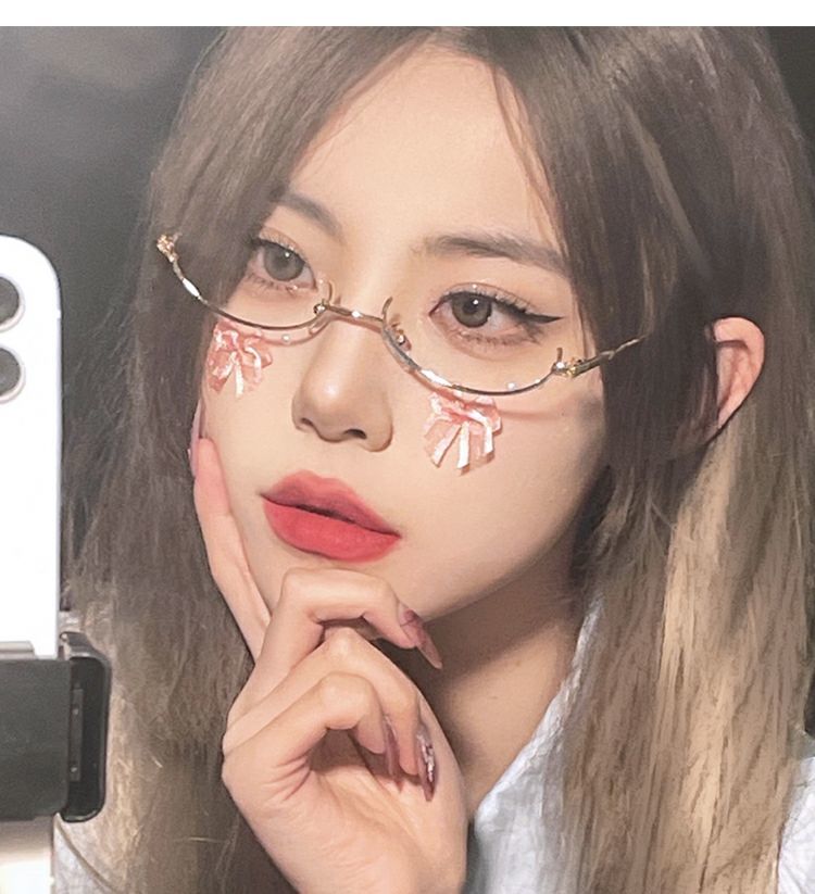 喜圣多新品朋克眼镜网红下半框眼镜框女日系二次元御姐软妹装饰无边框