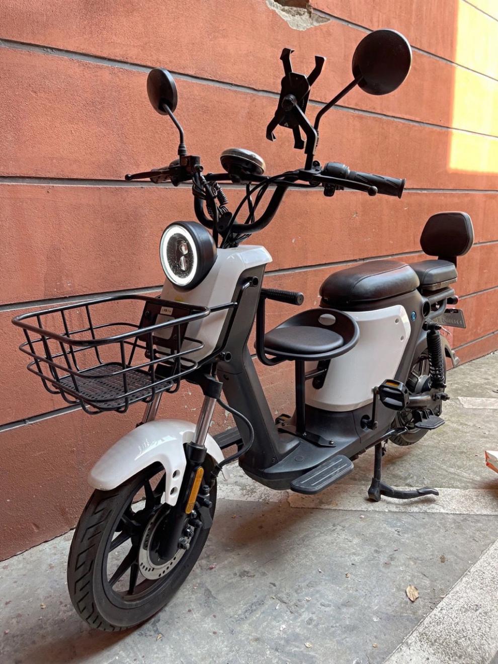 小牛电动车u1c/ms/mqis/m2/mqi2前置儿童座椅带扶手f2/g0/九号a uqi