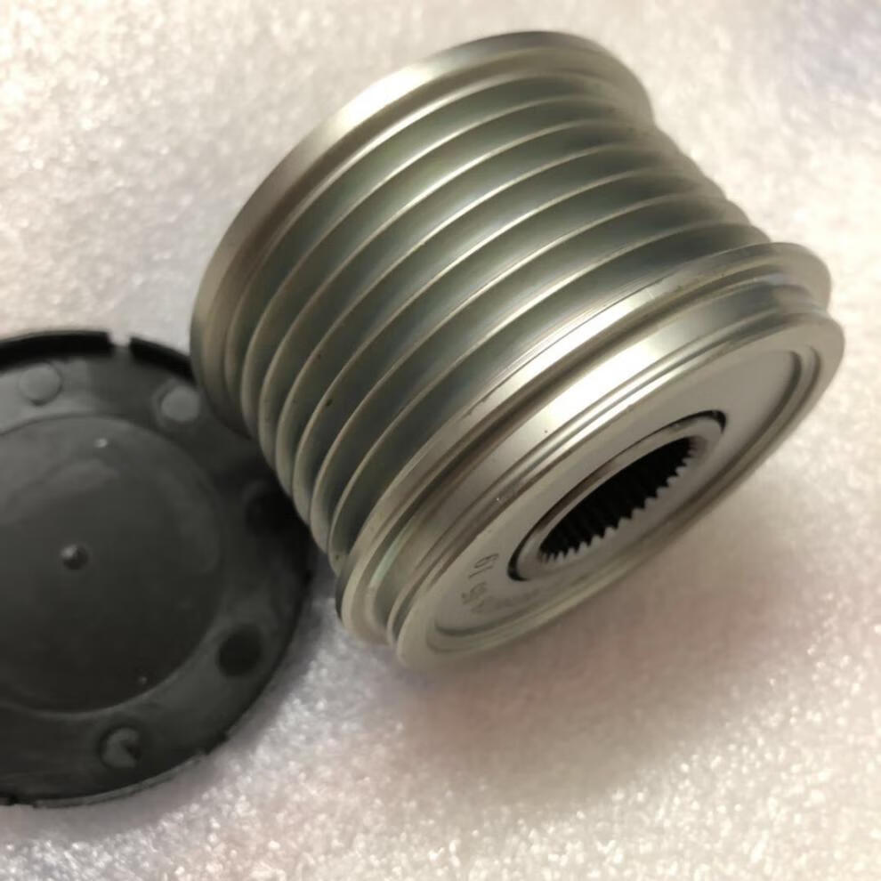 适用于16款19款新轩逸蓝鸟16启辰d60骐达天籁骊威发电机皮带轮单向轮