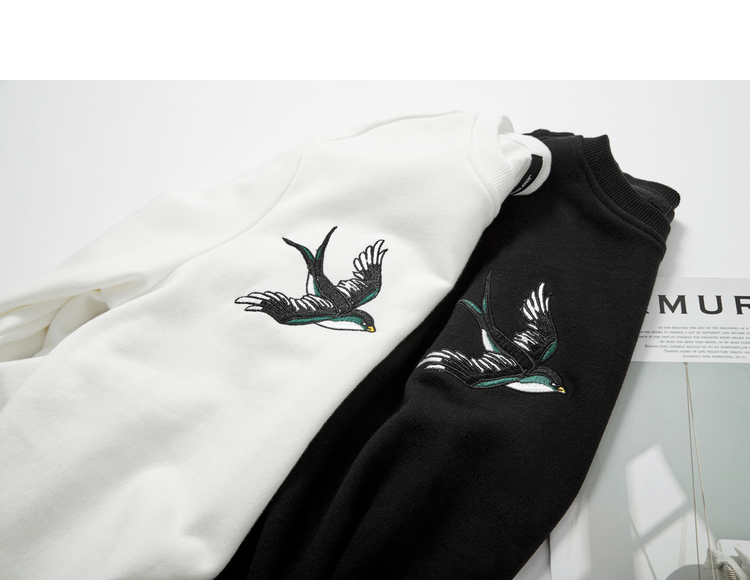 真维斯男装 冬季 时尚韩版男款休闲圆领绣花套头卫衣 黑色038rt m