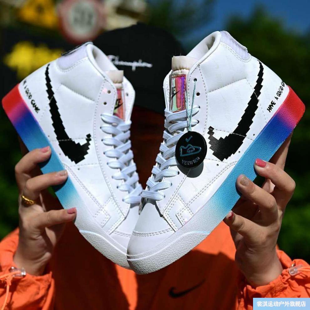 莆田精选纯原开拓者aj电玩sbblazermid77男女夜光电玩像素鞋只卖高