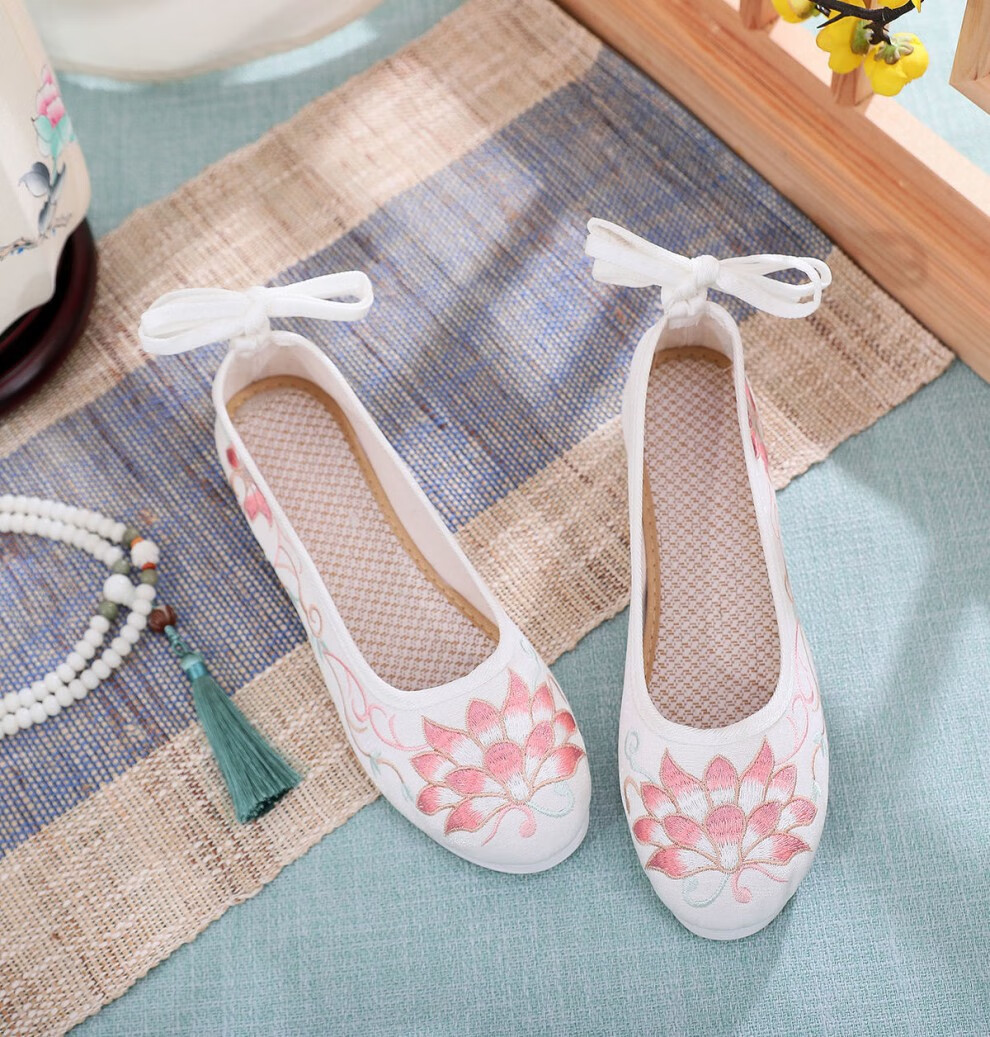 古装风民族风汉服鞋绣花鞋汉服鞋子明制古风绣花鞋超仙内增高搭配古装