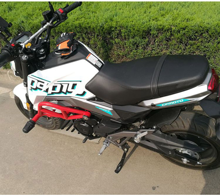 适用于春风st狒狒cf125-3保险杠a前特技竞技护杠防摔一字杆杠改装