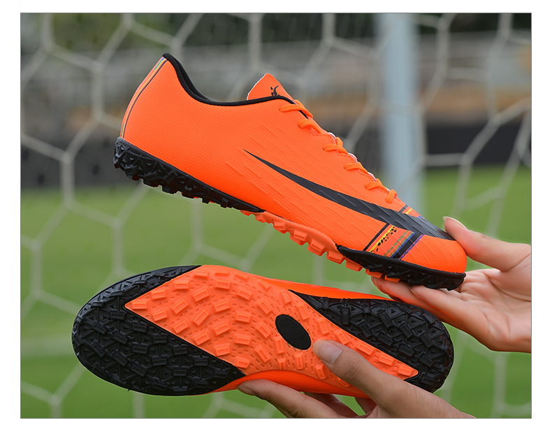 儿童短钉足球鞋男女士成人碎钉足球鞋新品tf钉训练鞋学生考试比赛用软