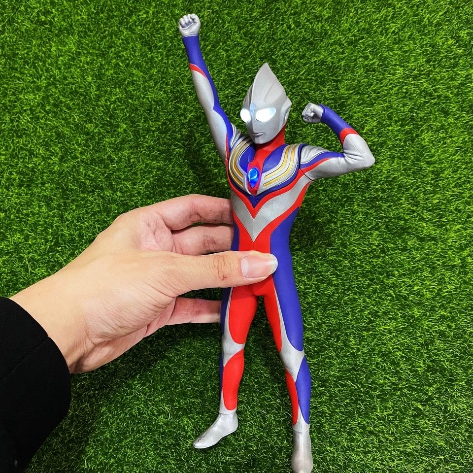 奥特曼登场版xp shf 迪迦奥特曼 登场姿势 复合形态 发光迪加 tv版圣