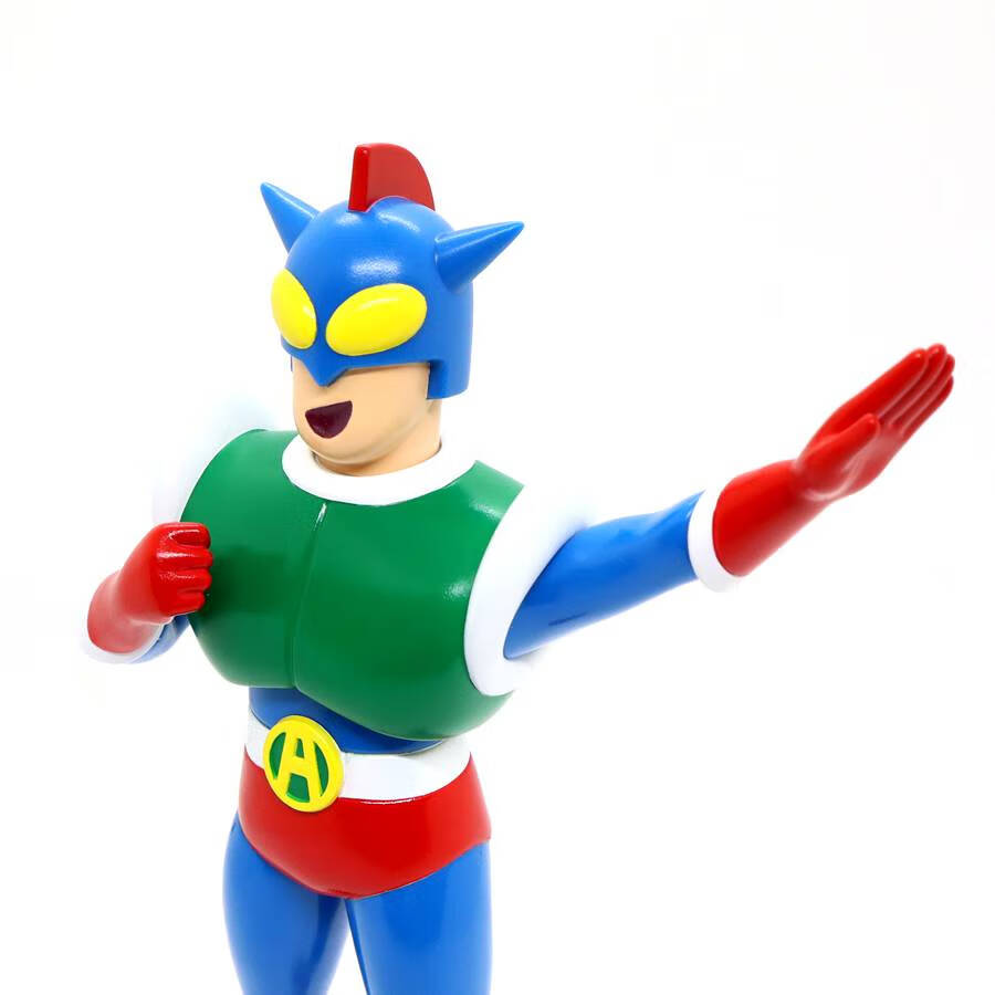 蜡笔小新手办 蜡笔小新 动感超人 可动可换配件 大胶手办 7