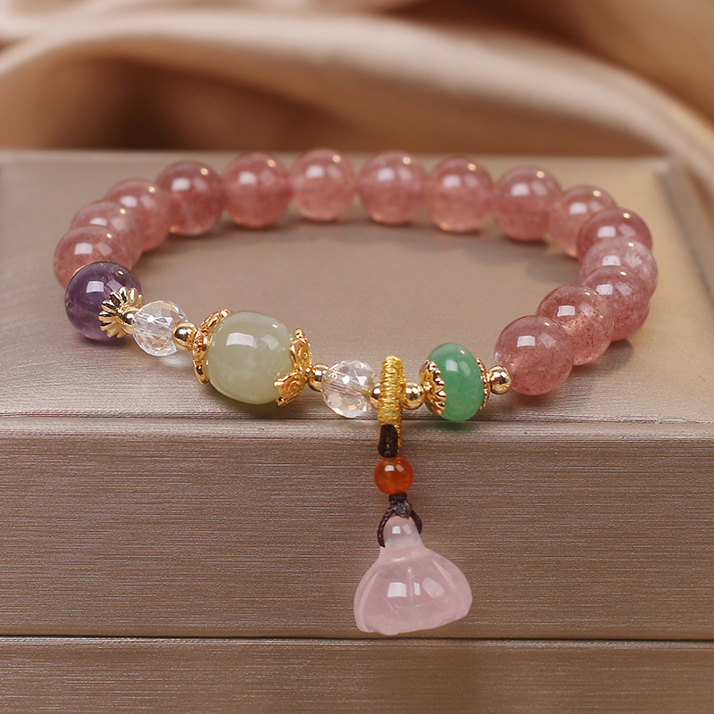 佩觉天然草莓晶莲蓬吊坠手链女ins小众设计招桃花粉水晶转运珠手串女