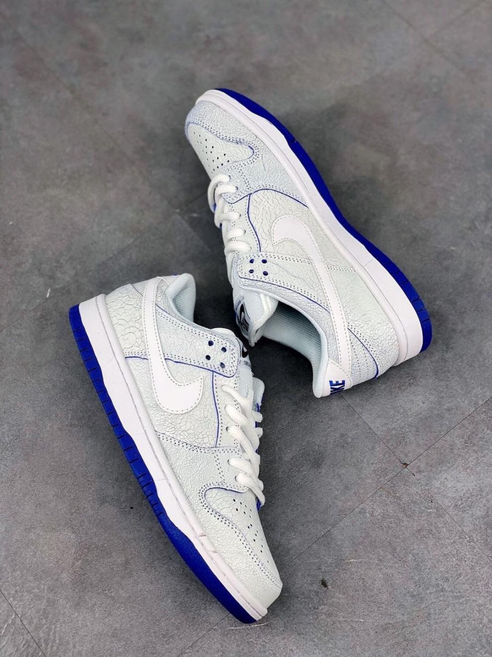 nike耐克2022年夏季新款sb dunk low白蓝扣扣乐爆裂纹冰蓝青花瓷