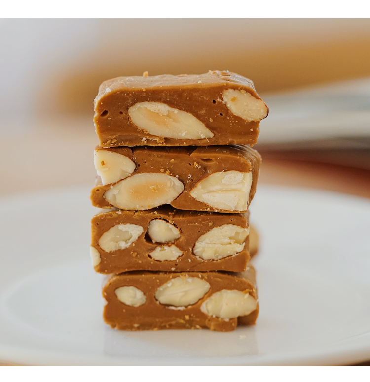 手工海盐巴旦木太妃糖杏仁 咖啡太妃糖酥脆糖果喜糖 海盐巴旦木太妃糖